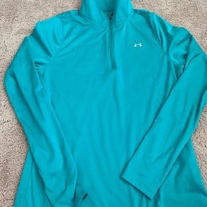 Women’s UA pullover